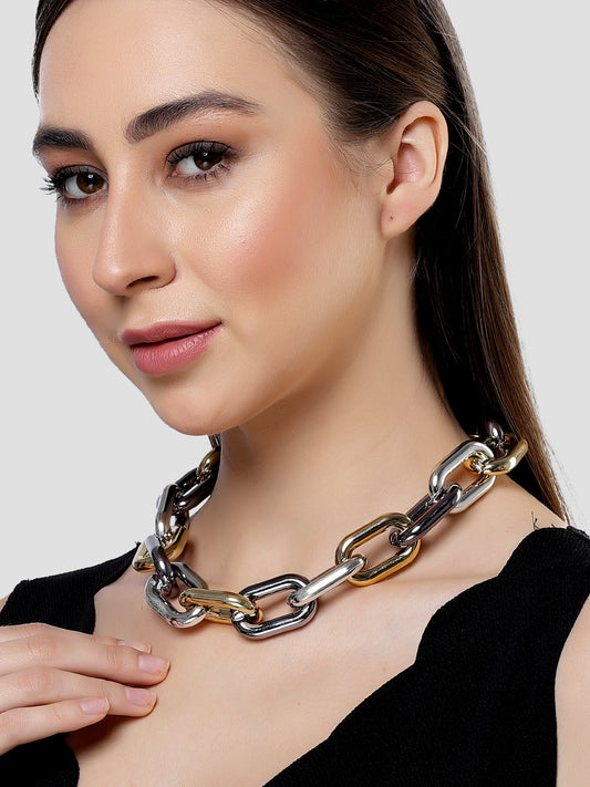 Karatcart Multi Tone Lightweight Big Flat Link Necklace for Women