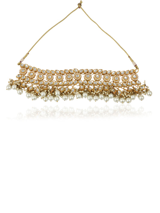Karatcart 22K GoldPlated Kundan Choker Necklace Set