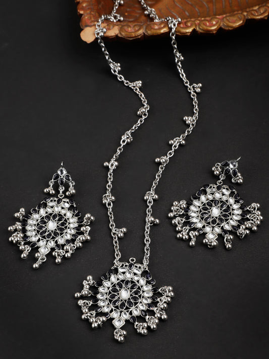 Oxidised Antique Balck and White Kundan Studded Oxidised Silver Rani Haar Necklace Set