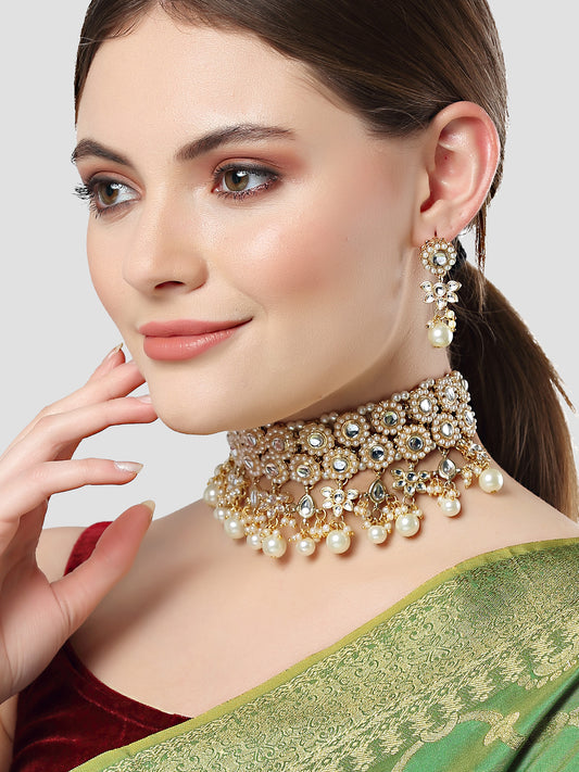 Karatcart Gold Plated Pearl and Kundan Studded Choker Necklace Set for Women
