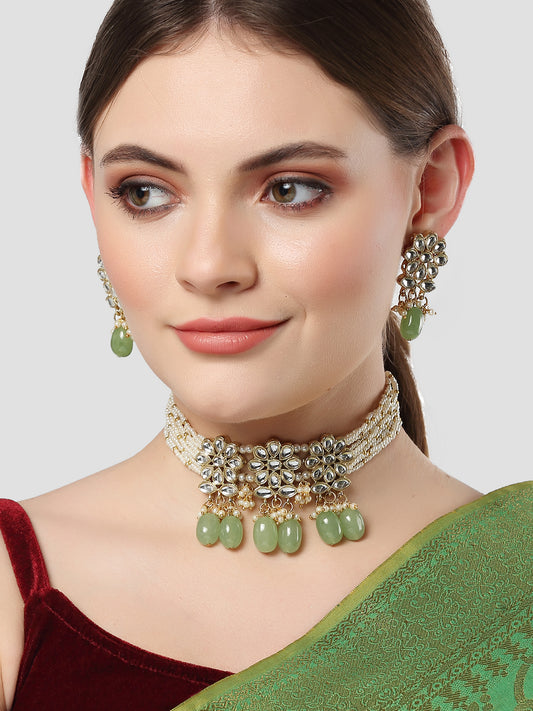 Karatcart Gold Plated Light Green Tumble Studded Pearl Beaded Kundan Choker Necklace Set for Women