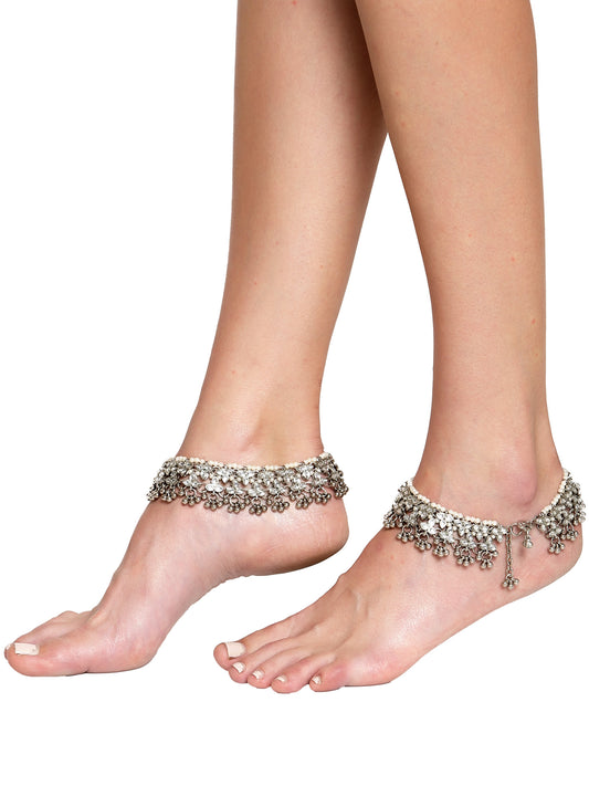 Karatcart Oxidised Silver Floral Kundan Anklet for Women