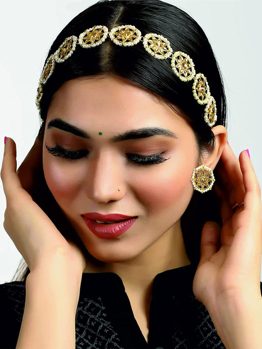 Karatcart Gold-Plated Kundan-Studded Handcrafted Hairband with Earring Combo for Women