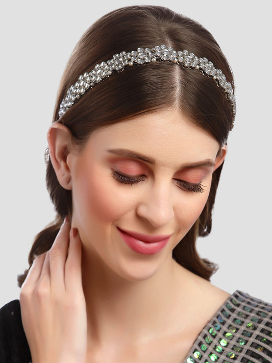 Karatcart Oxidised Silver Kundan Studded Handcrafted Hairband for Women