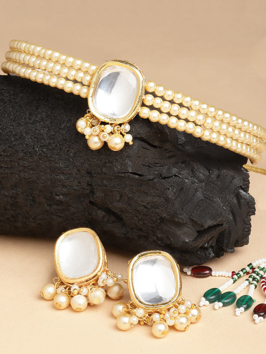 Karatcart Golden Pearl Beaded Polki Kndan Choker Necklace Set