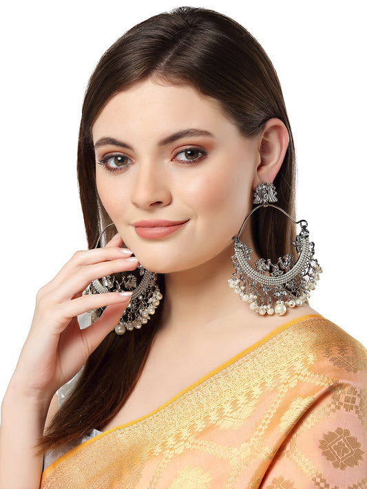 Karatcart Oxidised Silver Embellished Kundan and Pearl Large Chandbali Earrings for Women